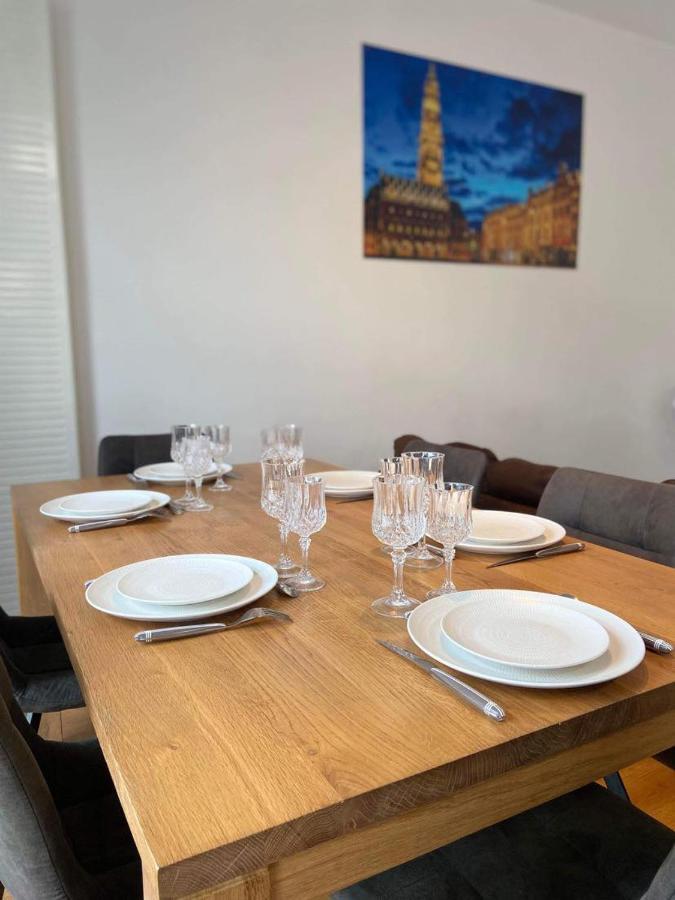 Le Carnot Appartement Avec 2 Chambres Separes Et Parking Privatif Et Securise Arras Eksteriør bilde