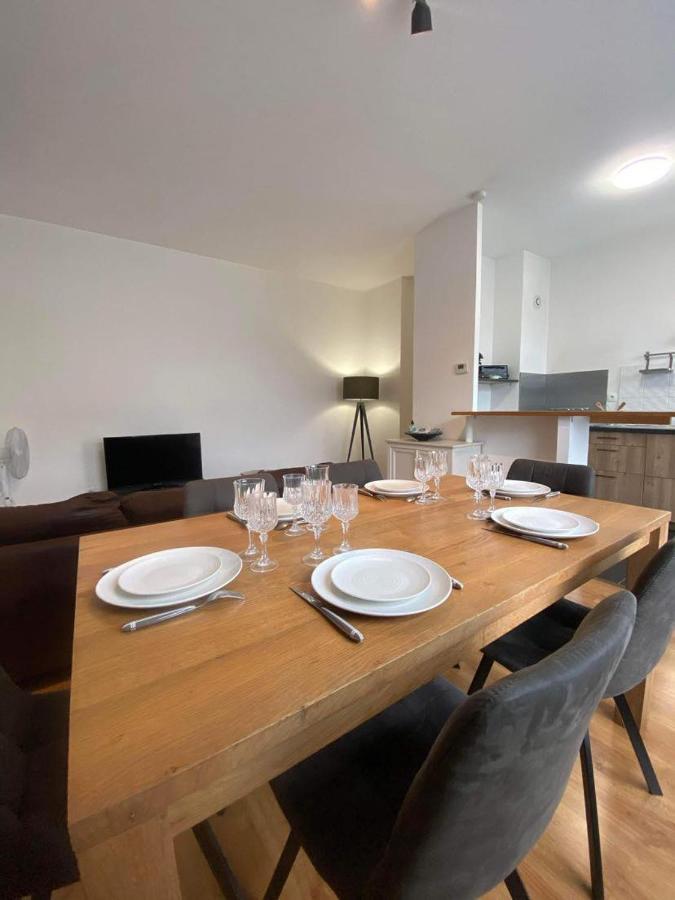 Le Carnot Appartement Avec 2 Chambres Separes Et Parking Privatif Et Securise Arras Eksteriør bilde