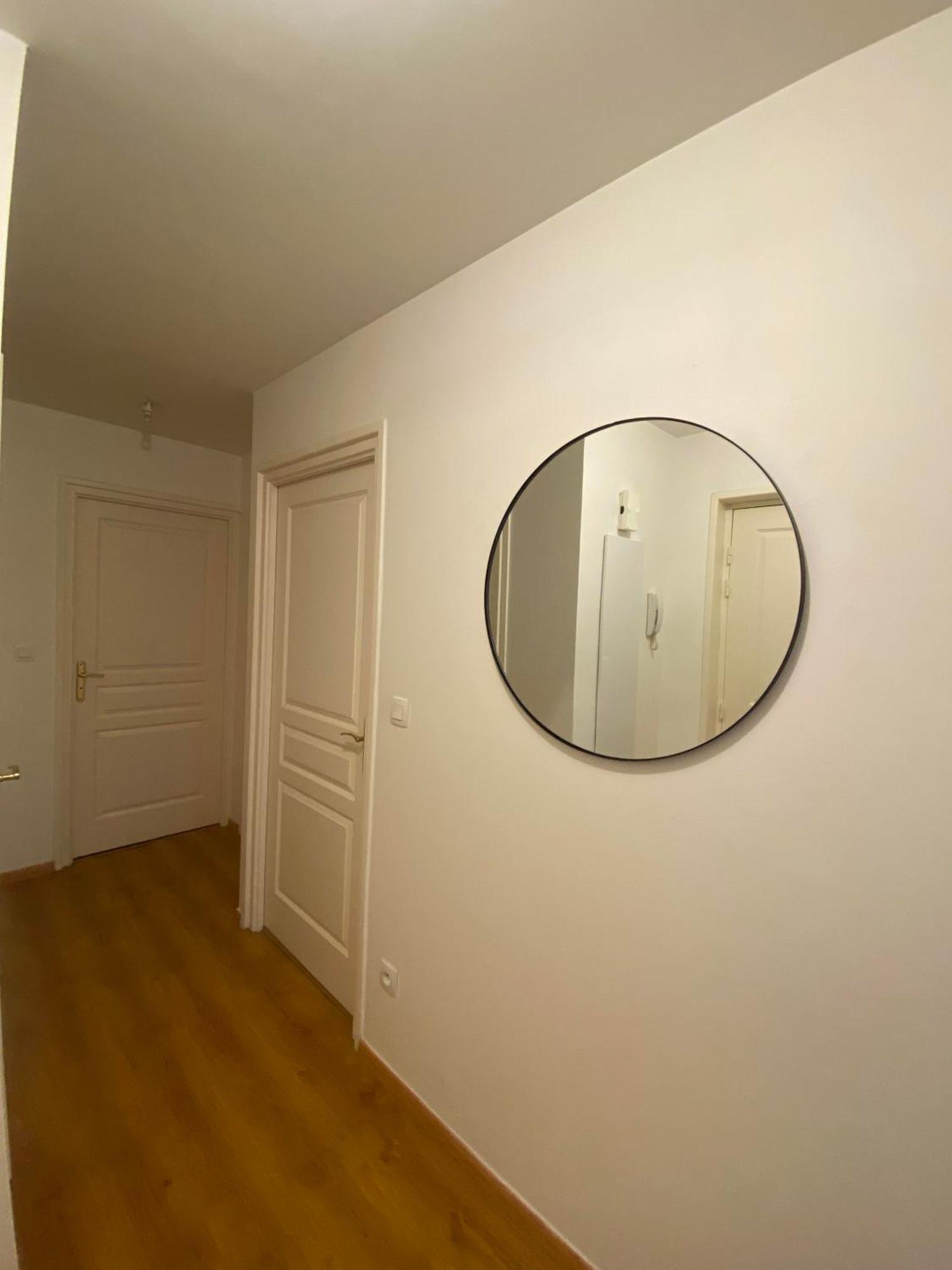 Le Carnot Appartement Avec 2 Chambres Separes Et Parking Privatif Et Securise Arras Eksteriør bilde
